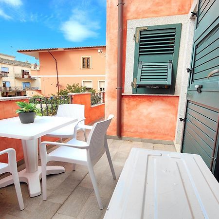 Apartments & Suites Vento Mare Palau Extérieur photo