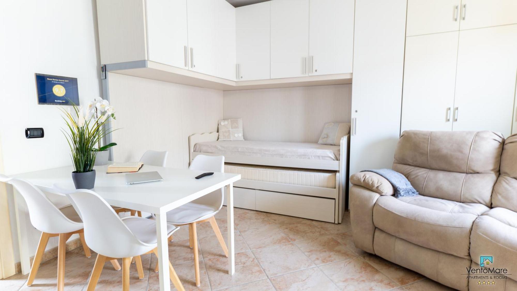Apartments & Suites Vento Mare Palau Extérieur photo